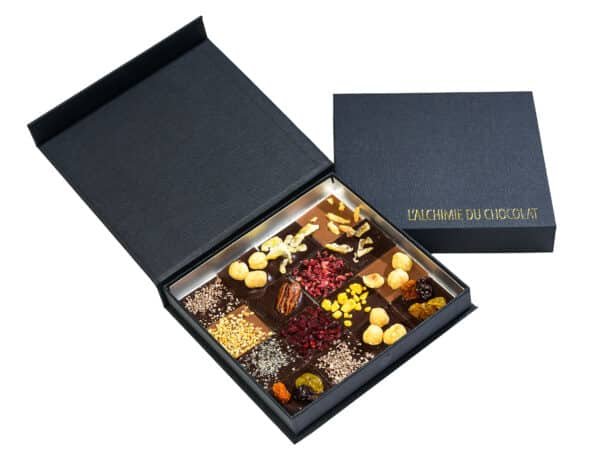 Coffret chocolat L’alchimie du chocolat – 16 palets noirs garnis artisanaux belges